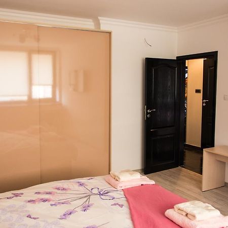 بورغاس Silver Apartment المظهر الخارجي الصورة